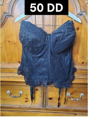 Vintage Goddess Lace Corset Bustier Plus Size New Old Stock 450 DD